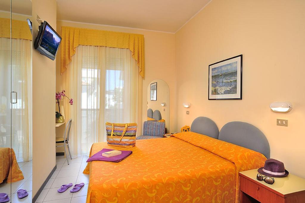 רימיני Hotel Venezia מראה חיצוני תמונה