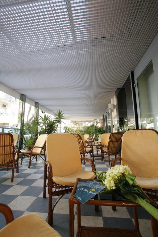 רימיני Hotel Venezia מראה חיצוני תמונה