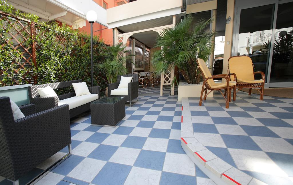 רימיני Hotel Venezia מראה חיצוני תמונה