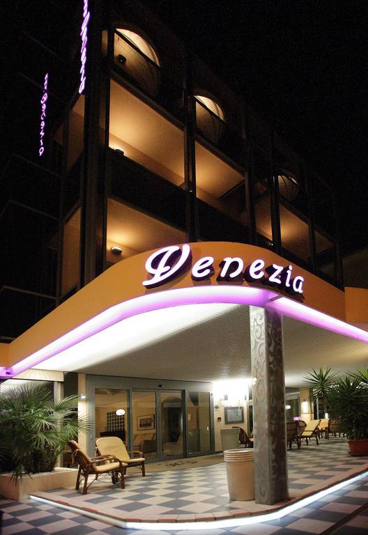 רימיני Hotel Venezia מראה חיצוני תמונה
