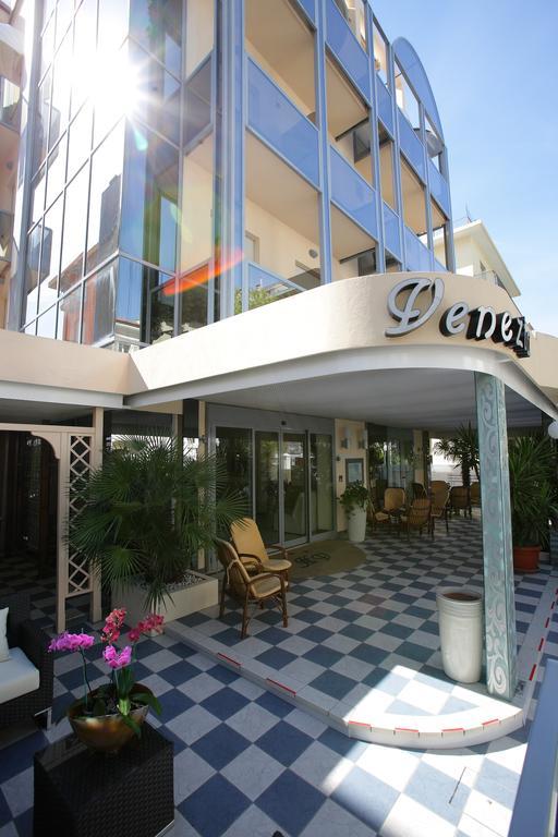 רימיני Hotel Venezia מראה חיצוני תמונה